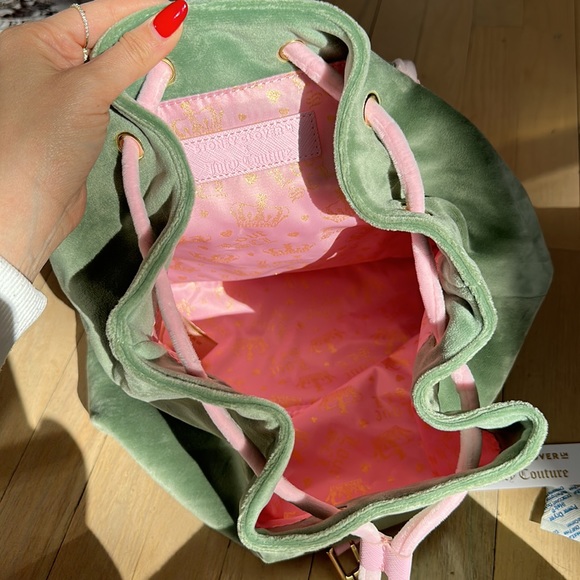 NWT Juicy Couture x Stoney Clover Lane Velour Backpack - Picture 10 of 14